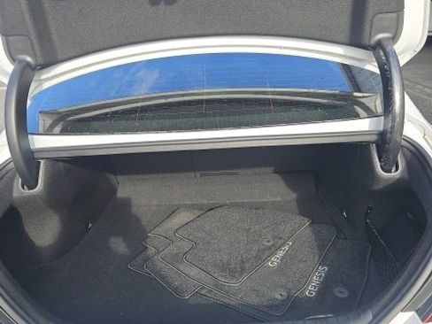 Used 2023 Genesis G70 2.0T w/ Sport Prestige Package image 9