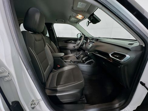 Used 2022 Chevrolet TrailBlazer LT image 30