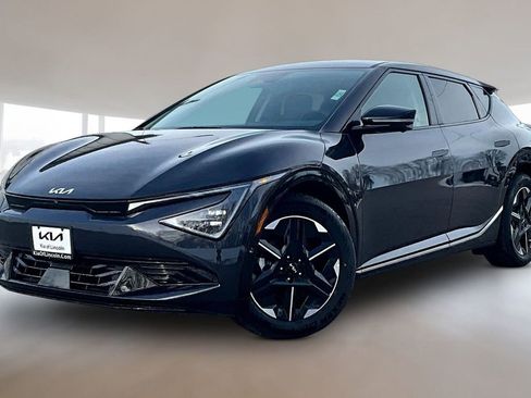 New 2025 Kia EV6 Wind image 1