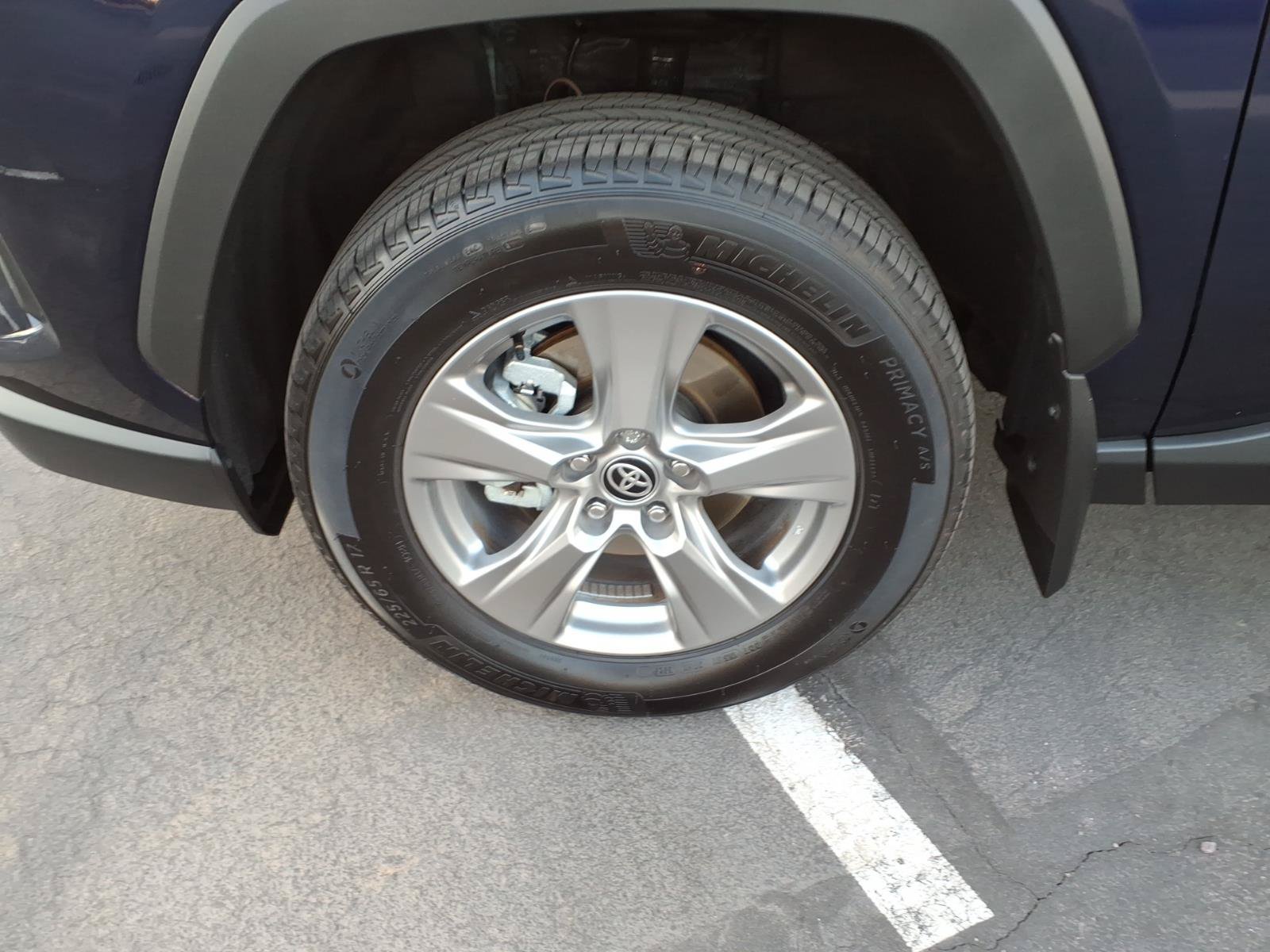 Certified 2025 Toyota RAV4 XLE AWD/4WD image 9