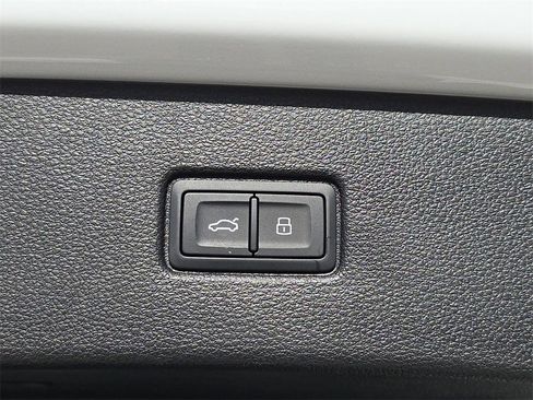 New 2026 Audi Q7 3.0T Premium Plus image 14