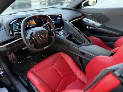 Used 2025 Chevrolet Corvette Z06 image 11