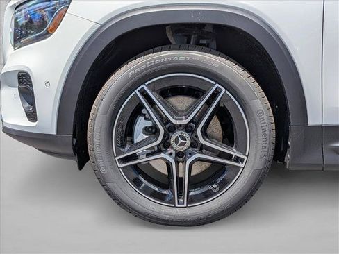 New 2026 Mercedes-Benz GLB 250 4MATIC image 10