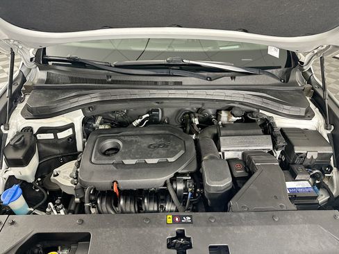 Used 2019 Hyundai Santa Fe AWD image 34