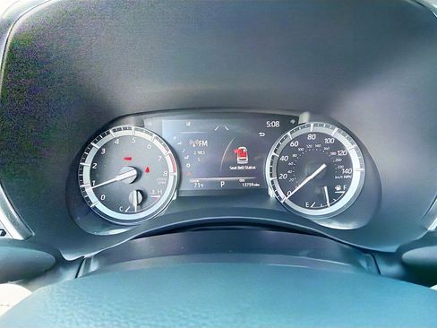 Used 2022 Toyota Highlander Platinum image 40