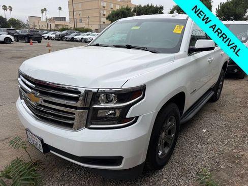 Used 2019 Chevrolet Tahoe LS RWD image 1