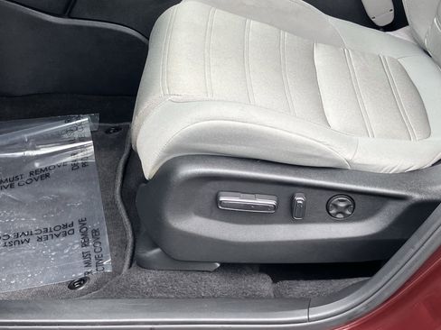 Used 2018 Honda CR-V EX image 17