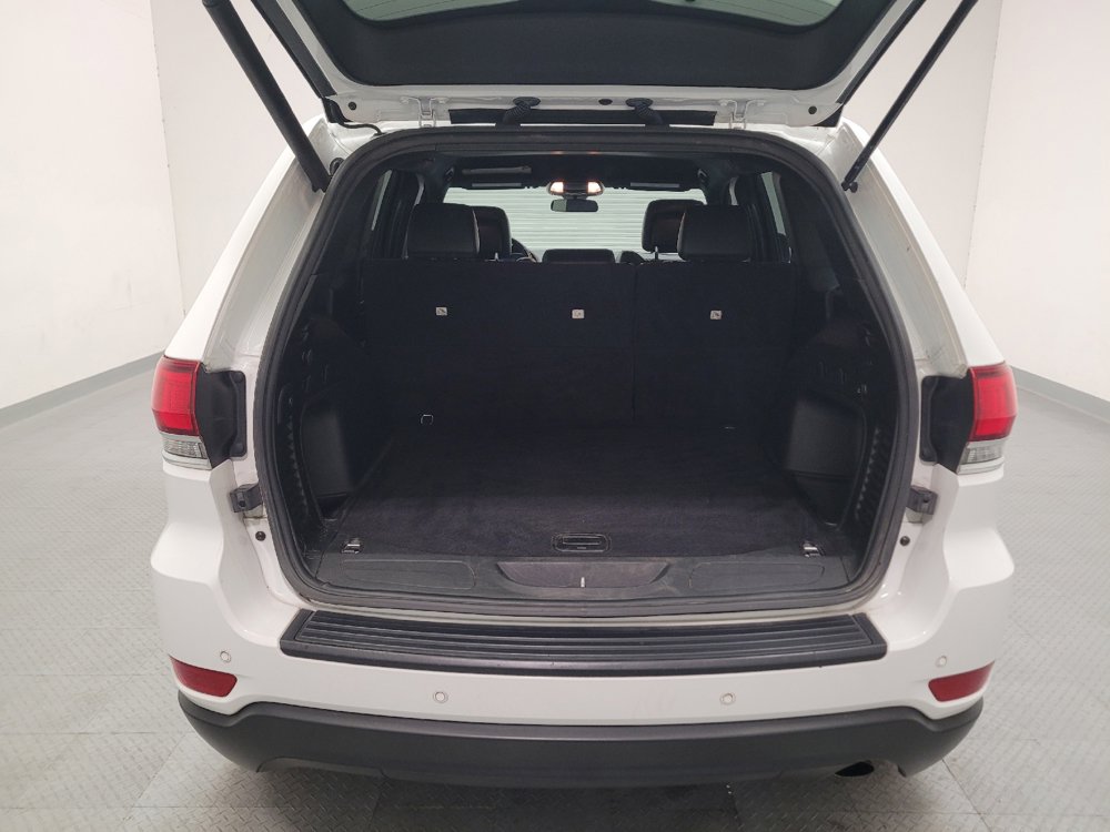 Used 2021 Jeep Grand Cherokee Laredo X RWD image 29