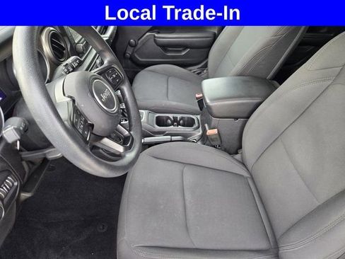 Used 2018 Jeep Wrangler Unlimited Sport AWD/4WD image 11