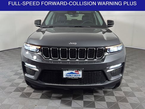 Used 2023 Jeep Grand Cherokee Limited image 4