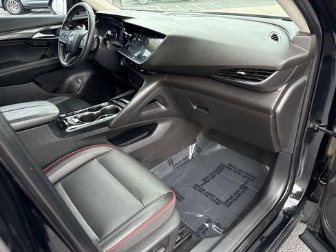 Used 2022 Buick Envision Essence w/ Sport Touring Package FWD image 14