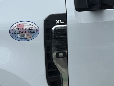 New 2026 Ford F350 XL w/ XL Chrome Package RWD image 7