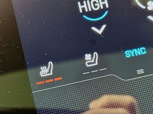 New 2025 Porsche Taycan 4S image 23