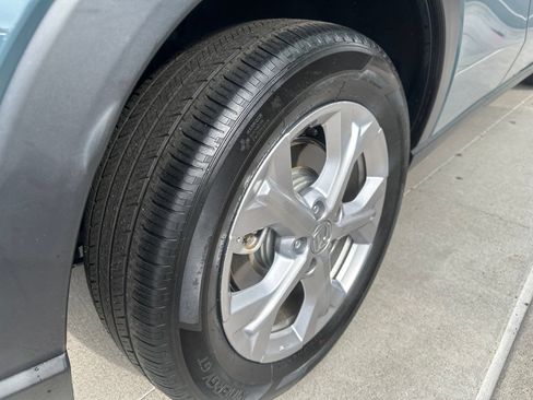 Used 2024 Honda HR-V LX image 11