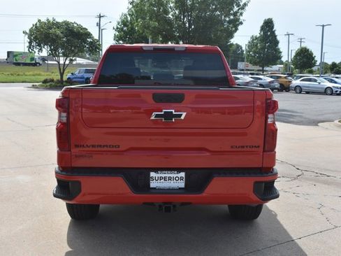 New 2026 Chevrolet Silverado 1500 Custom w/ LPO, Dark Essentials Package AWD/4WD image 6