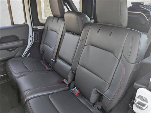 New 2026 Jeep Wrangler Unlimited Rubicon image 16