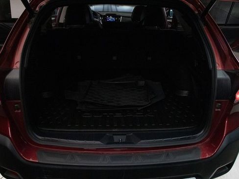 Used 2024 Subaru Outback Limited image 19