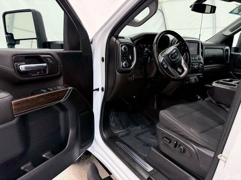 Used 2023 GMC Sierra 3500 SLE w/ Fleet Comfort Package image 34