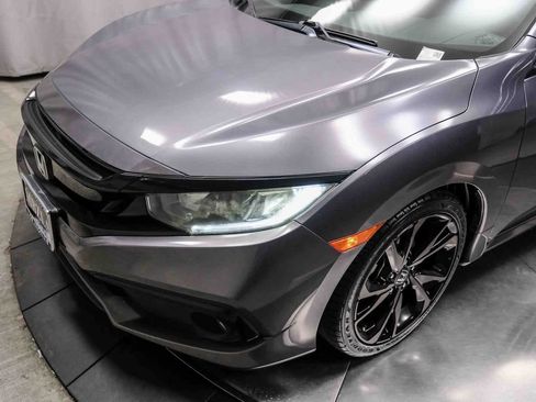 Used 2019 Honda Civic Sport image 12