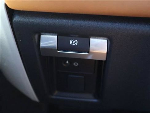 Used 2023 Land Rover Defender 130 First Edition AWD/4WD image 16