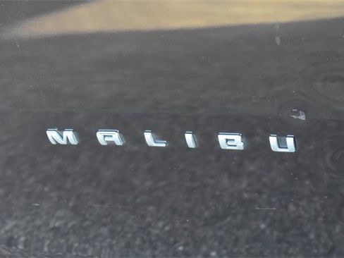 Used 2020 Chevrolet Malibu Premier image 12