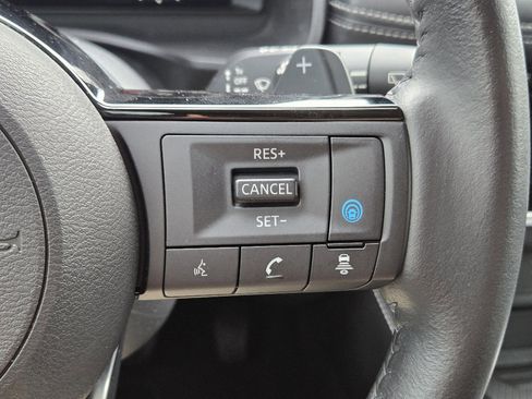 Used 2024 Nissan Rogue Platinum w/ Platinum Premium Package image 29