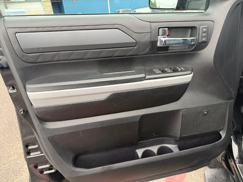 Used 2021 Toyota Tundra Platinum AWD/4WD image 20