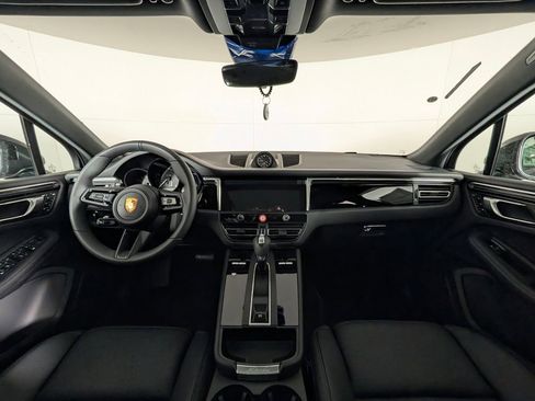New 2026 Porsche Macan image 20