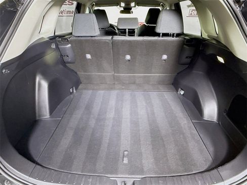 Certified 2022 Toyota RAV4 LE image 24