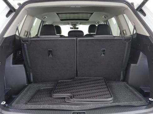 Used 2026 Volkswagen Atlas SE w/ Panoramic Sunroof Package AWD/4WD image 17