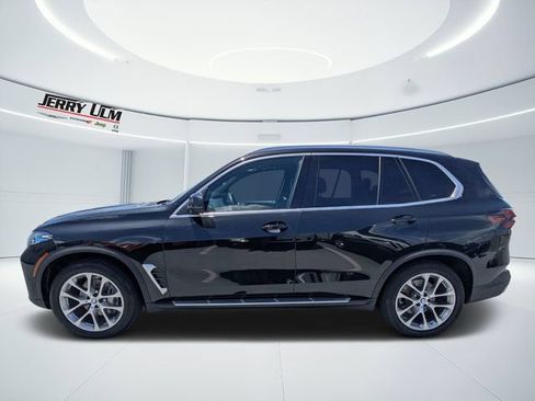 Used 2025 BMW X5 xDrive40i AWD/4WD image 6