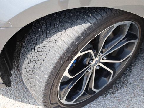 Used 2014 Ford Taurus SHO w/ Equipment Group 401A AWD/4WD image 26