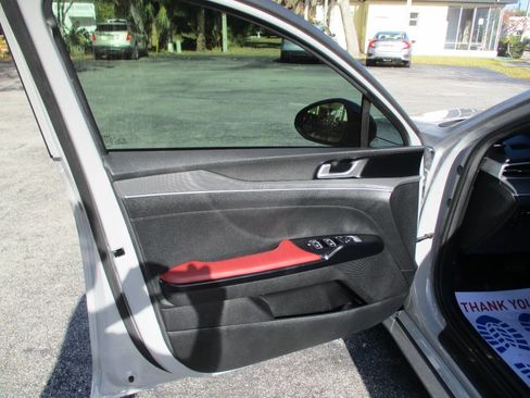 Used 2023 Kia K5 GT-Line w/ GT-Line Premium Package image 21