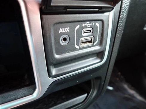 Used 2021 Jeep Wrangler Unlimited Sport image 16