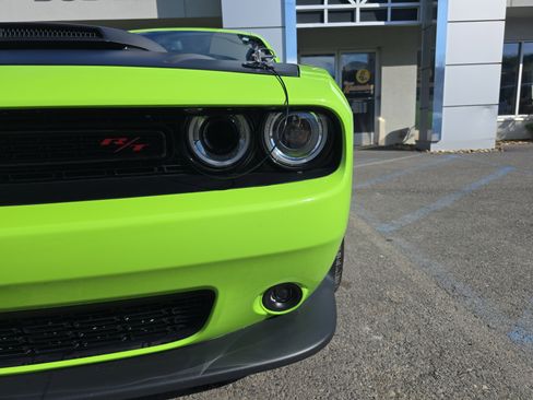 Used 2023 Dodge Challenger R/T Scat Pack image 10