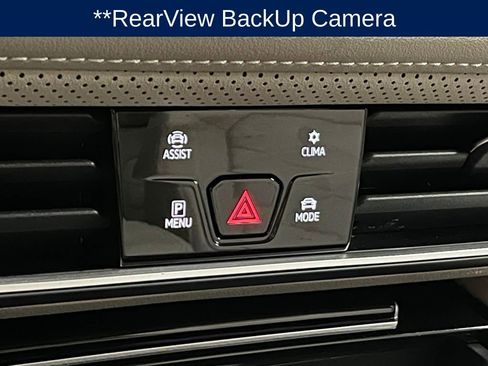 Used 2024 Volkswagen Atlas SE w/ Panoramic Sunroof Package AWD/4WD image 13