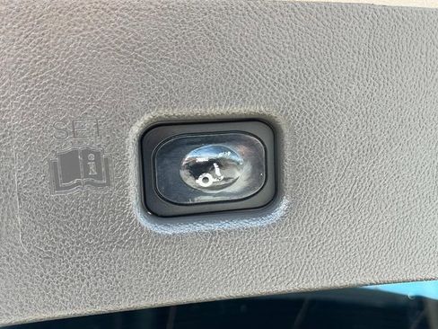 Used 2020 Lincoln Nautilus Reserve FWD image 7