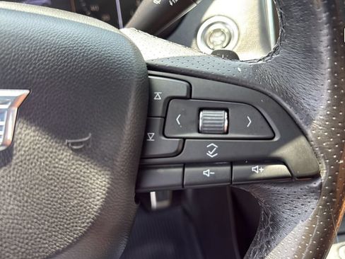 Used 2019 Cadillac XT4 Sport AWD/4WD image 18
