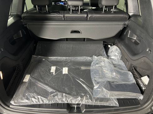 New 2025 Mercedes-Benz GLB 250 4MATIC image 22