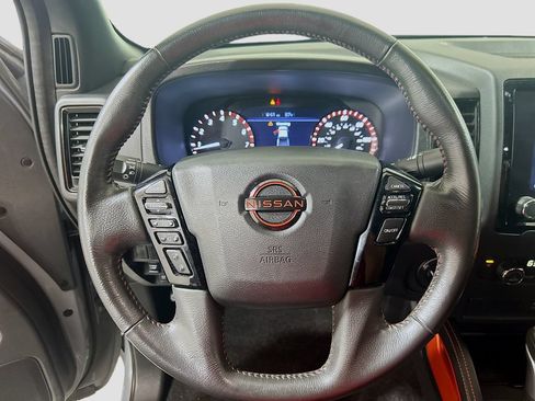 Used 2024 Nissan Frontier PRO-4X w/ Off-Road Protection Package AWD/4WD image 9