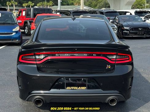 Used 2021 Dodge Charger Scat Pack w/ Plus Group RWD image 6
