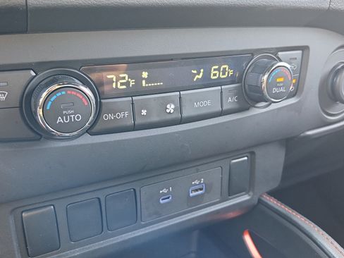 Used 2024 Nissan Frontier Pro-X RWD image 21
