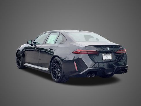New 2027 BMW M5 w/ Carbon Package AWD/4WD image 8