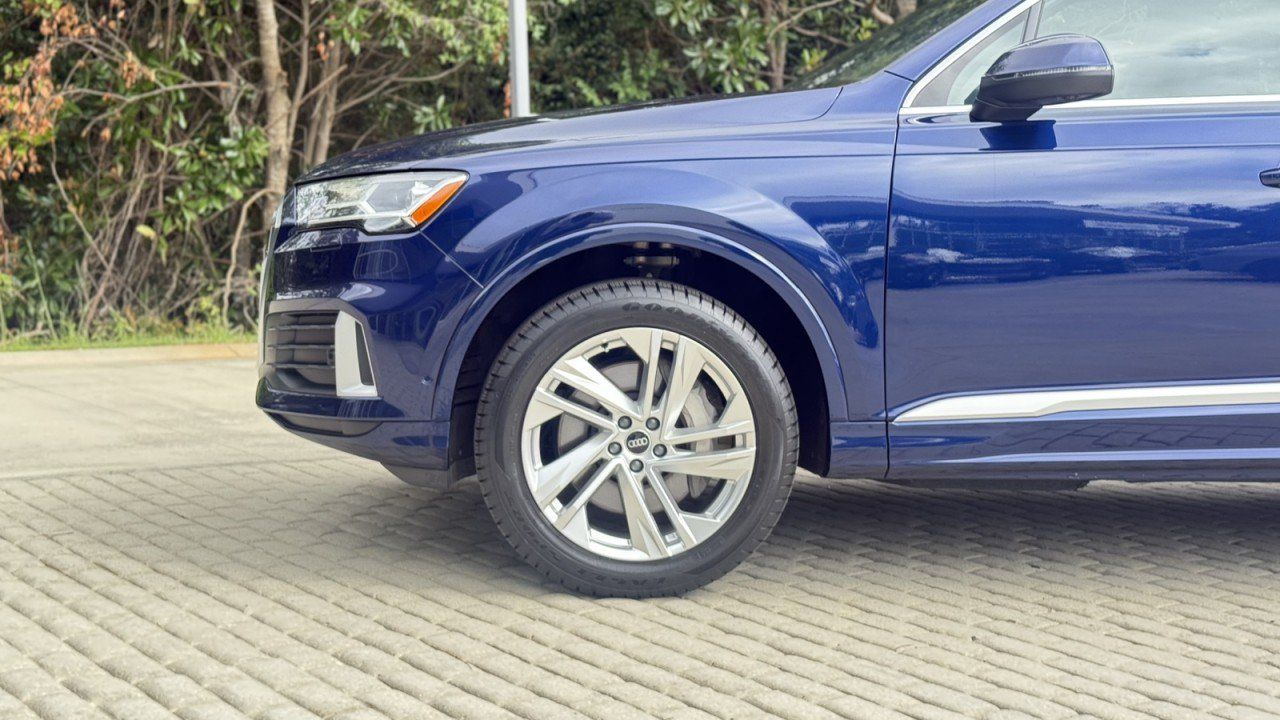 Used 2021 Audi Q7 2.0T Premium Plus w/ Executive Package AWD/4WD image 10