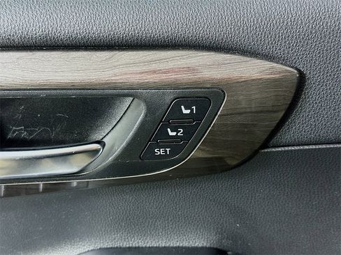 Used 2022 Toyota Highlander Platinum image 20