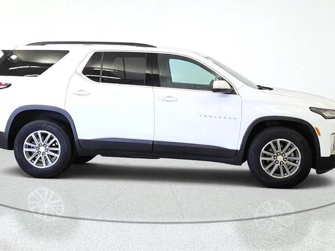 Used 2023 Chevrolet Traverse LT FWD image 10