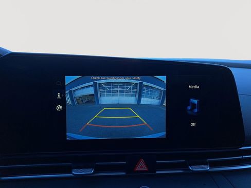 New 2025 Hyundai Elantra SEL image 26