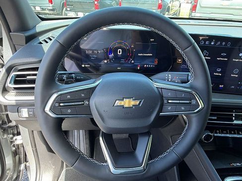 New 2026 Chevrolet Traverse LT FWD image 19