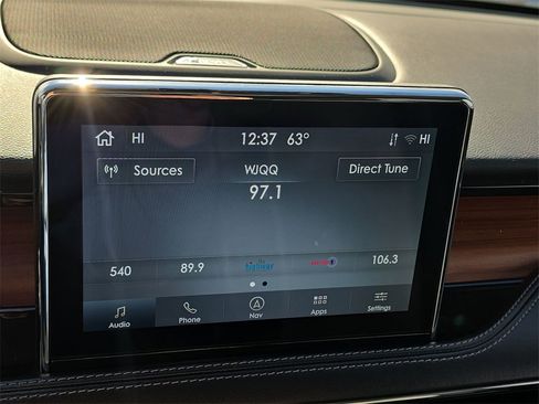 Used 2021 Lincoln Corsair Reserve w/ Equipment Group 201A image 20