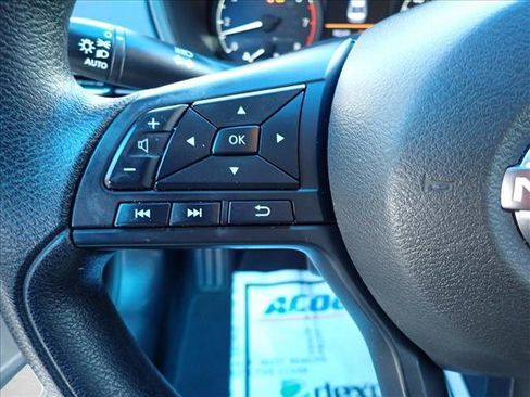 Used 2023 Nissan Altima 2.5 S FWD image 12